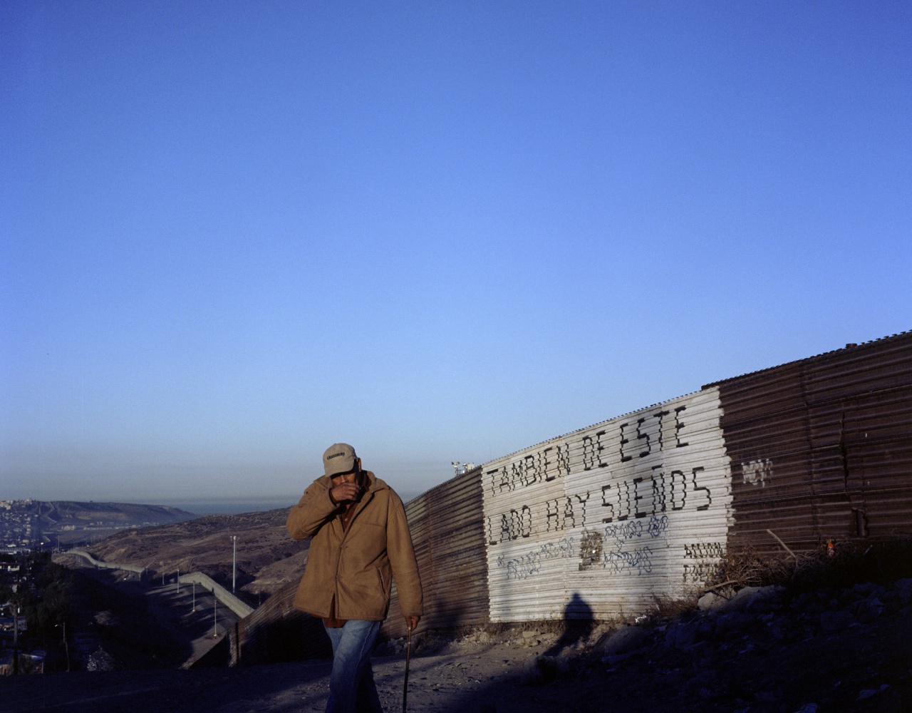 Cerco fronterizo entre México y USA, colonia Libertad, Tijuana, BC.